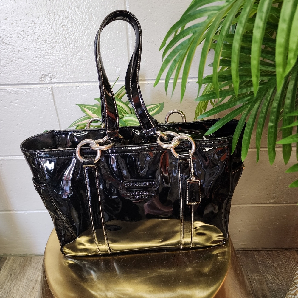 RARE Coach Gallery Black Patent Leather Tote / Purse - Excellent Condition